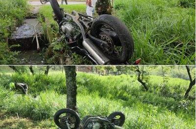 Las autoridades Investigan accidente de motociclista en Cartago.