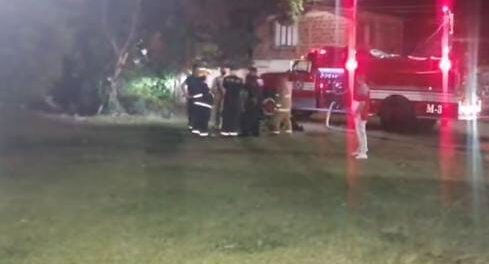 Una persona lesionada y pérdidas materiales dejó un incendio en Cartago.